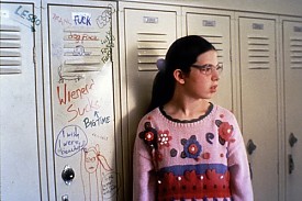 Isten Hozott A Babaházban