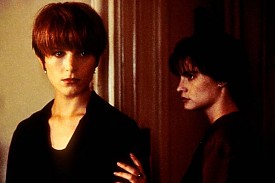 Egyedülálló Nő Megosztaná